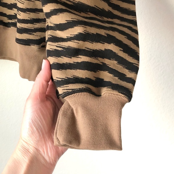 CLOSEOUT \AGOLDE\• NWT Serpentine Mock Neck Sweatshirt - Picture 10 of 16